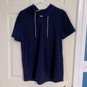 Navy NM Neiman Marcus short sleeve hoodie